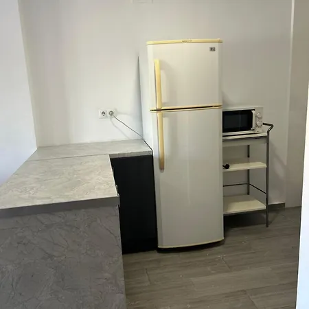 La Ferroviaria - No Fumadores - 1 - Sin Ascensor Guest house 3*
